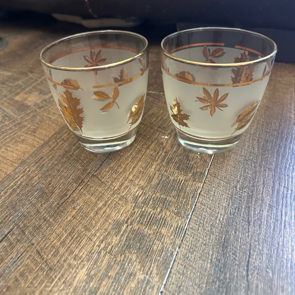Libbey Glass Golden Foliage Rocks Glasses Set of 2 MCM Barware Lowball Gold Leaf
